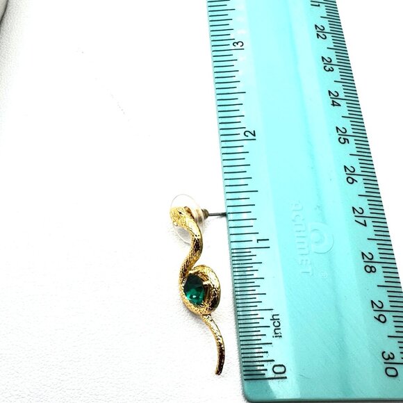 New Snake Earrings Pierced Green Rhinestone Gold Tone Chandelier 1.5 Inch - Picture 4 of 5